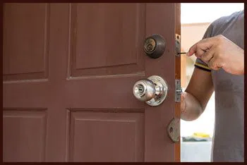Fort Lauderdale Locksmith Solution Fort Lauderdale, FL 954-366-2154 - zip-01